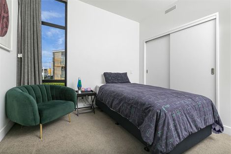 Photo of property in 204 Hobsonville Point Road, Hobsonville, Auckland, 0616