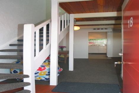 Photo of property in 18/10 Pitarua Street, Thorndon, Wellington, 6011