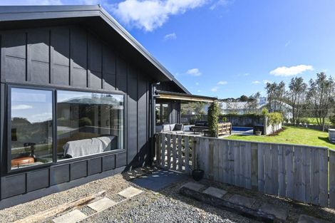 Photo of property in 6 Cape Grove, Haumoana, 4180