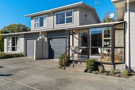Photo of property in 2/32 Abberley Crescent, St Albans, Christchurch, 8014
