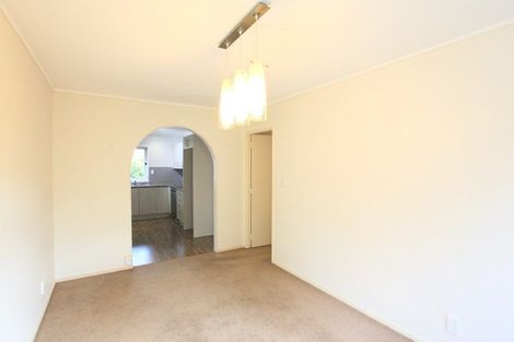 Photo of property in 2/10 Kallaroo Place, Botany Downs, Auckland, 2010