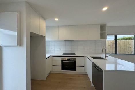 Photo of property in 1/3 Eskdale Road, Birkdale, Auckland, 0626