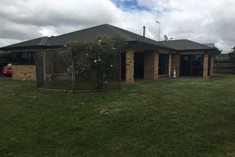 Photo of property in 8 Earls Court, Hillcrest, Hamilton, 3216