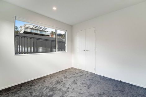 Photo of property in 1/15 Sea Vista Avenue, Beach Haven, Auckland, 0626