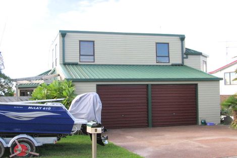 Photo of property in 1 Ngatira Place, Snells Beach, 0920