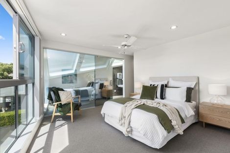 Photo of property in 11 Inga Road, Milford, Auckland, 0620