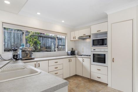 Photo of property in 15 Rochester Place, Bethlehem, Tauranga, 3110