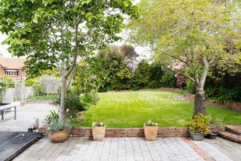 Photo of property in 5 Merlin Street, Roslyn, Dunedin, 9010