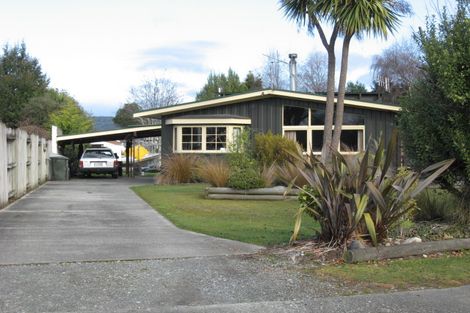 Photo of property in 7 Worsley Street, Te Anau, 9600