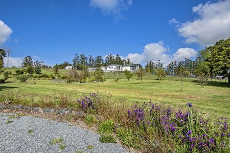 Photo of property in 647 Pipiwai Road, Matarau, Whangarei, 0176