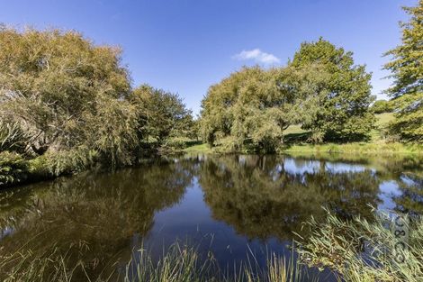 Photo of property in 1226 State Highway 16, Waimauku, 0883
