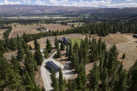 Photo of property in 195 Hillview Road, Alexandra, 9391