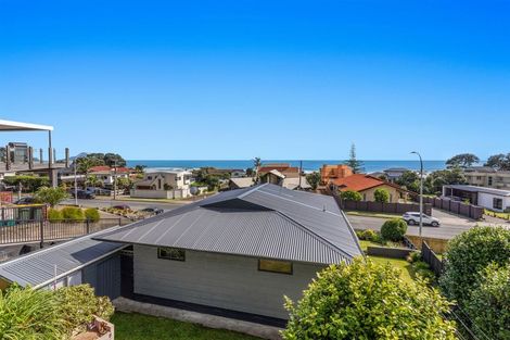Photo of property in 42 Pohutukawa Avenue, Ohope, 3121