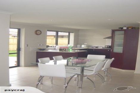 Photo of property in 33 Parkside Drive, Huntington, Hamilton, 3210