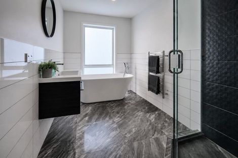 Photo of property in 60 Endeavour Drive, Whitby, Porirua, 5024