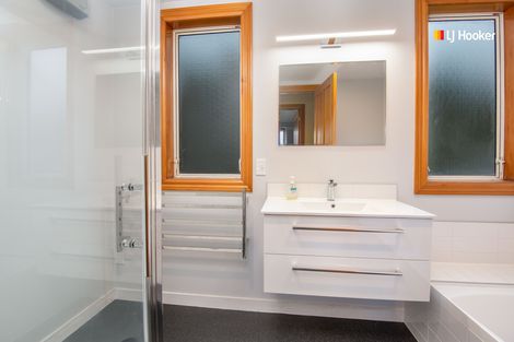 Photo of property in 38 Braeside, Kinmont Park, Mosgiel, 9024