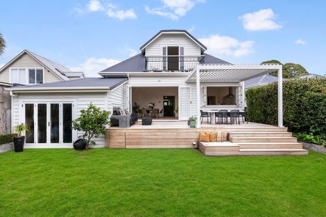 Photo of property in 51 Paice Avenue, Sandringham, Auckland, 1025