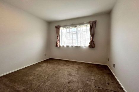 Photo of property in 10 Irongate Avenue, Ranui, Auckland, 0612