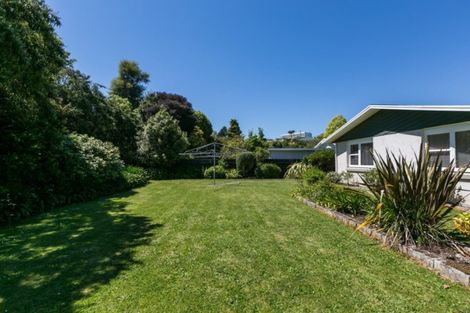 Photo of property in 1 Shortland Place, Havelock North, 4130