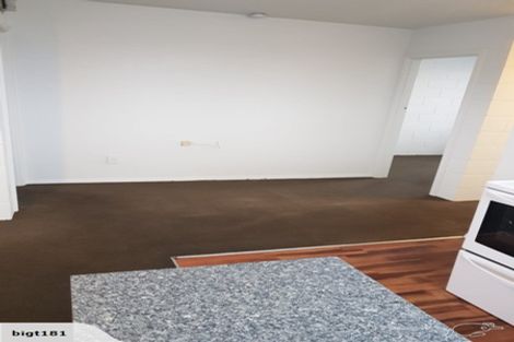 Photo of property in 8/112a Olliviers Road, Phillipstown, Christchurch, 8011