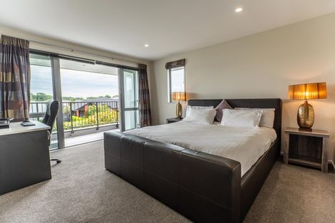 Photo of property in 27 Applefield Court, Northwood, Christchurch, 8051