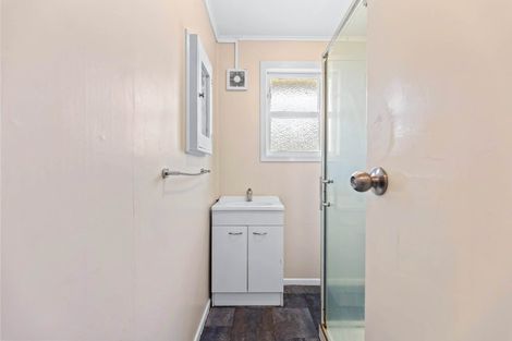 Photo of property in 35 Maria Place, Turangi, 3334