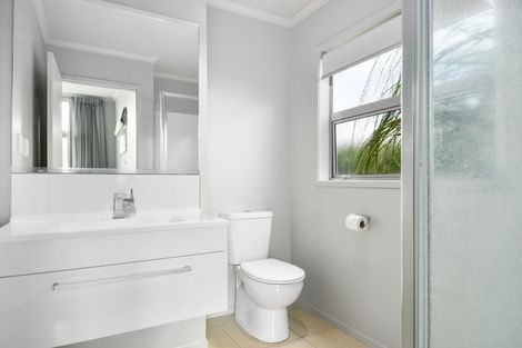 Photo of property in 2 Tory Way, Omokoroa, 3114