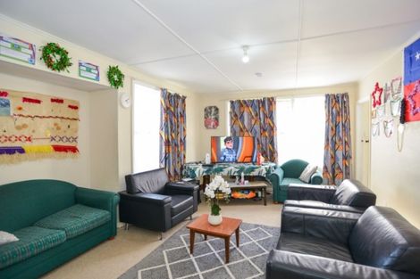 Photo of property in 923 Bledisloe Street, Raureka, Hastings, 4120