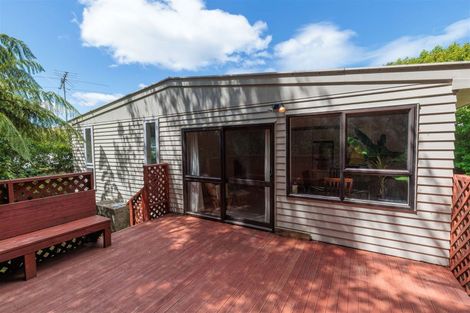 Photo of property in 29 Kahikatea Grove, Paparangi, Wellington, 6037