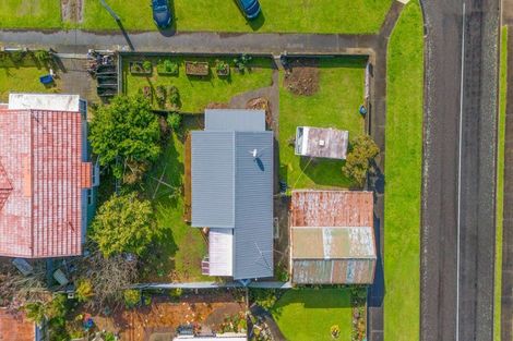 Photo of property in 1 Blake Street, Waitara, 4320