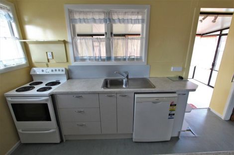 Photo of property in 32 Pohutukawa Drive, Tokoroa, 3420