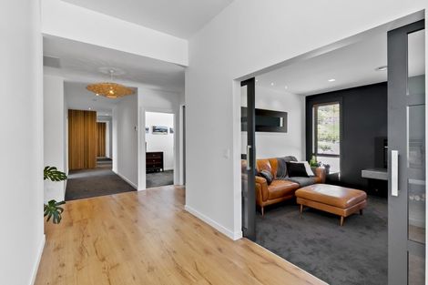 Photo of property in 15 Silverwood Lane, Kawarau Falls, Queenstown, 9300