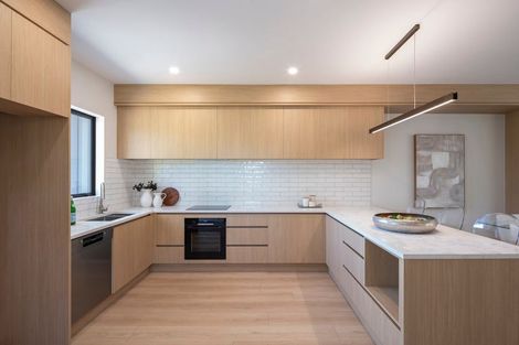 Photo of property in 1 Rengarenga Rise, Fairview Heights, Auckland, 0632