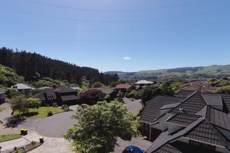 Photo of property in 60 Peterhouse Street, Tawa, Wellington, 5028