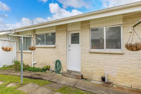 Photo of property in 5/98 Birkdale Road, Birkdale, Auckland, 0626