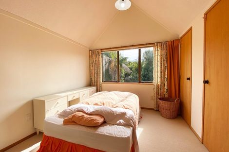 Photo of property in 2/14 Regia Close, Half Moon Bay, Auckland, 2012