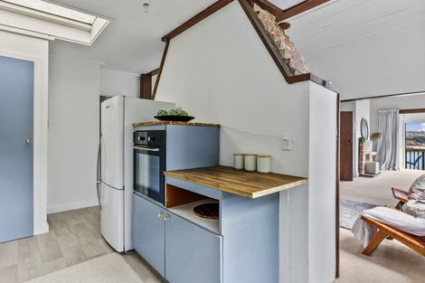 Photo of property in 63 Glendevon Place, Vauxhall, Dunedin, 9013