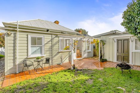 Photo of property in 12 Wynyard Road, Mount Eden, Auckland, 1024