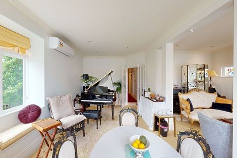 Photo of property in 6 Hawker Street, Mount Victoria, Wellington, 6011