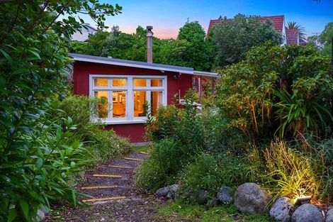 Photo of property in 42 Field Way, Waikanae Beach, Waikanae, 5036