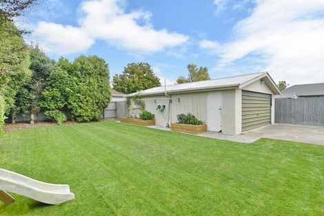 Photo of property in 95 Isleworth Road, Bishopdale, Christchurch, 8053