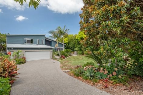 Photo of property in 98 Clovelly Road, Bucklands Beach, Auckland, 2012