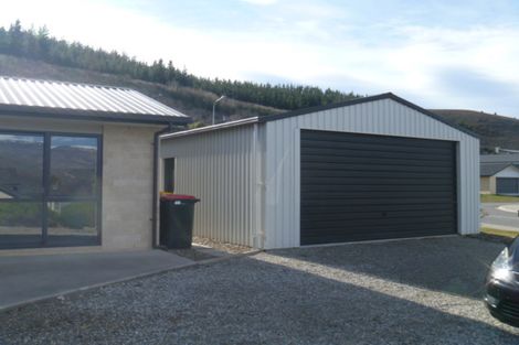 Photo of property in 47 Shields Street, Clyde, 9330