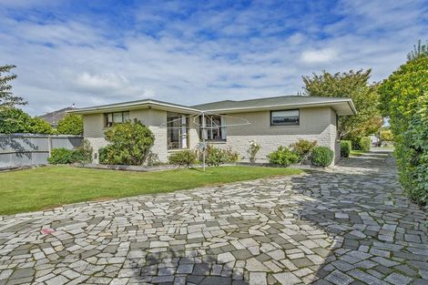 Photo of property in 55 Oriana Crescent, Hornby, Christchurch, 8042