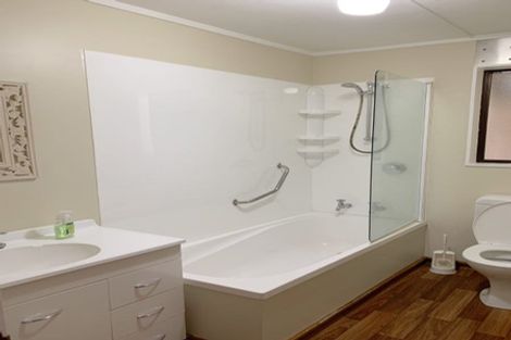 Photo of property in 13a Shastri Terrace, Khandallah, Wellington, 6035