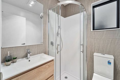 Photo of property in 8/144 Titirangi Road, New Lynn, Auckland, 0600