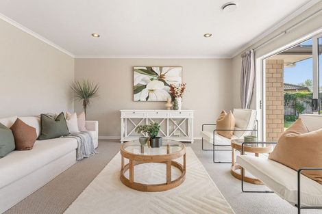 Photo of property in 15 Kereru Place, Pyes Pa, Tauranga, 3112