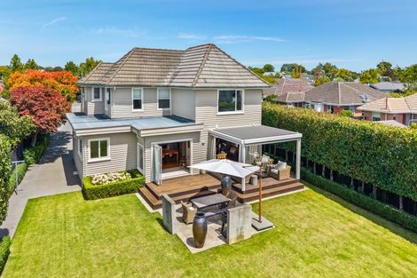 Photo of property in 118 Hamilton Avenue, Ilam, Christchurch, 8041