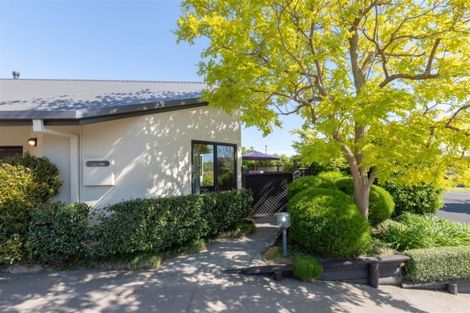 Photo of property in 25 Dallinger Street, St Andrews, Hamilton, 3200