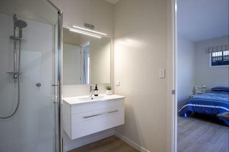 Photo of property in 2a Marine Parade, Raglan, 3225